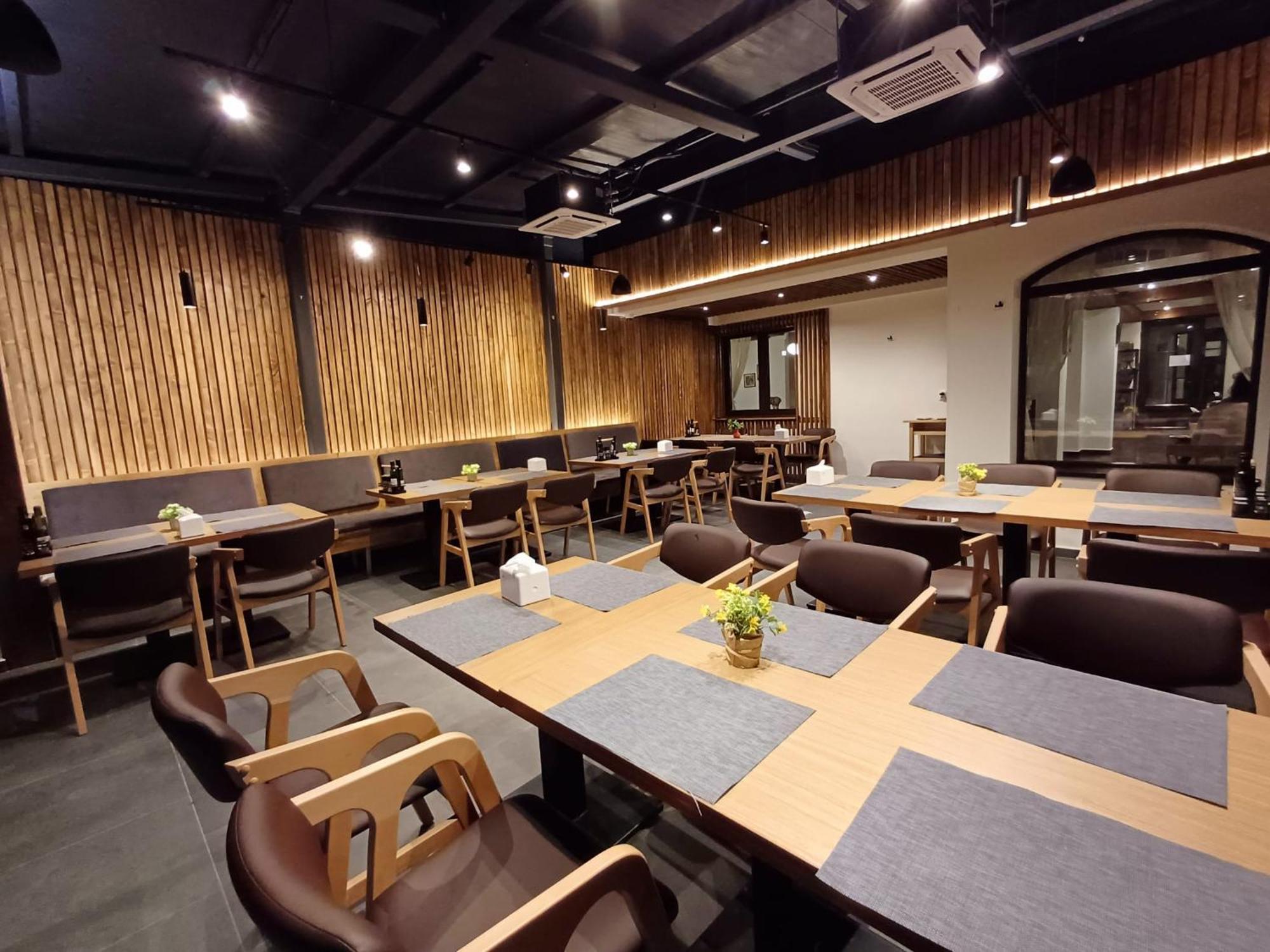 Pensiune & Restaurant Victoria Păltiniş Kültér fotó
