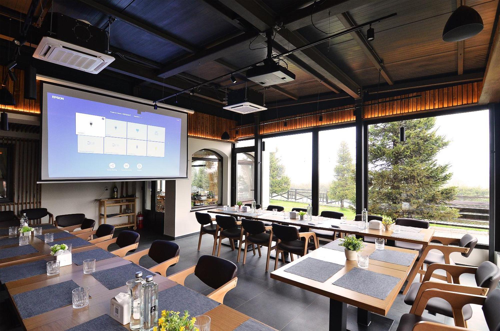 Pensiune & Restaurant Victoria Păltiniş Kültér fotó
